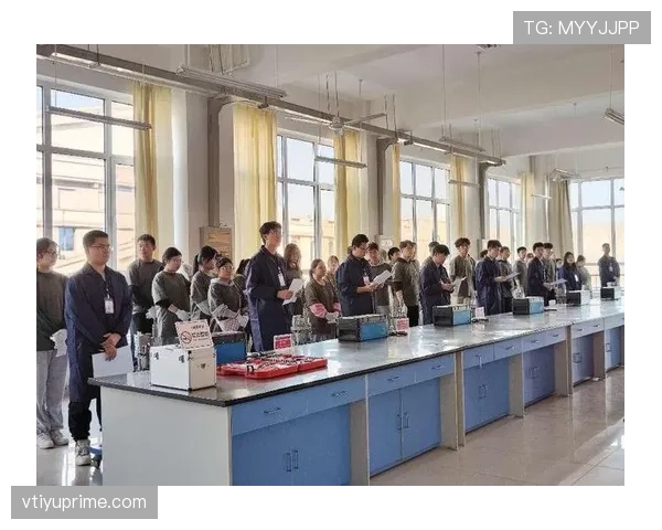 规则拆解：少于规定人数时裁判如何判罚及比赛流程解析